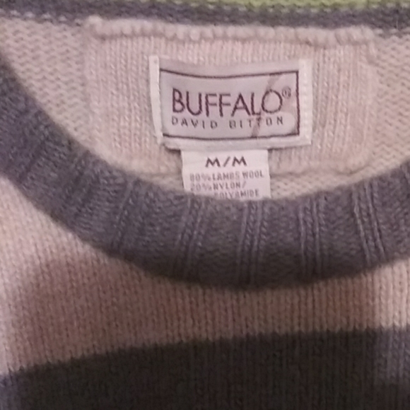 COPY - Buffalo sweater - Picture 2 of 2